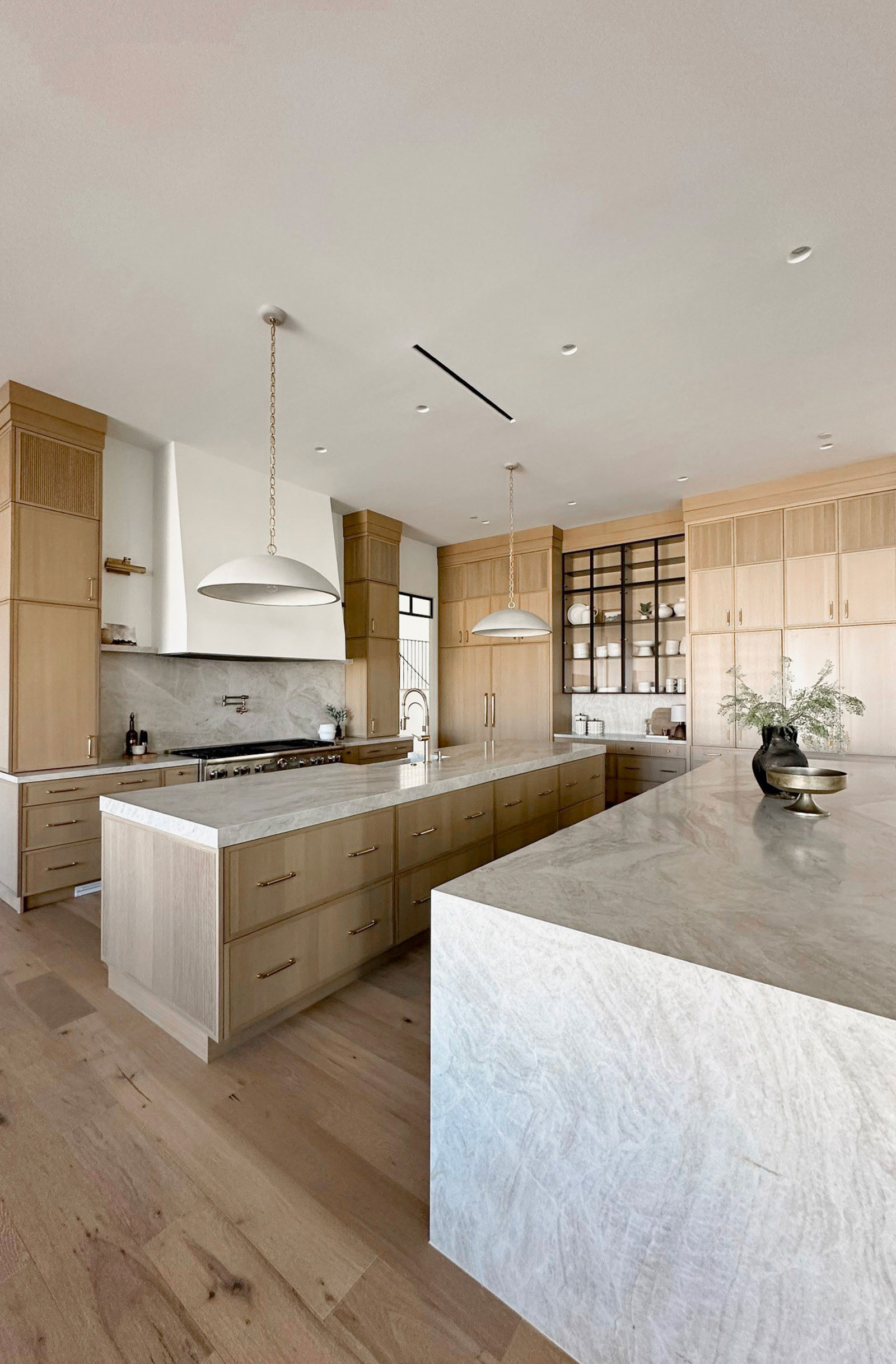Aged Cedar Rift Cut Oak Kitchen