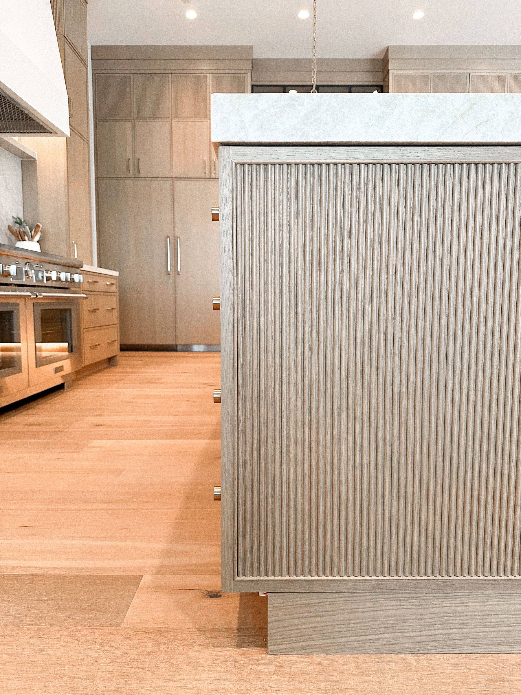 Aged Cedar Rift Cut Oak Kitchen