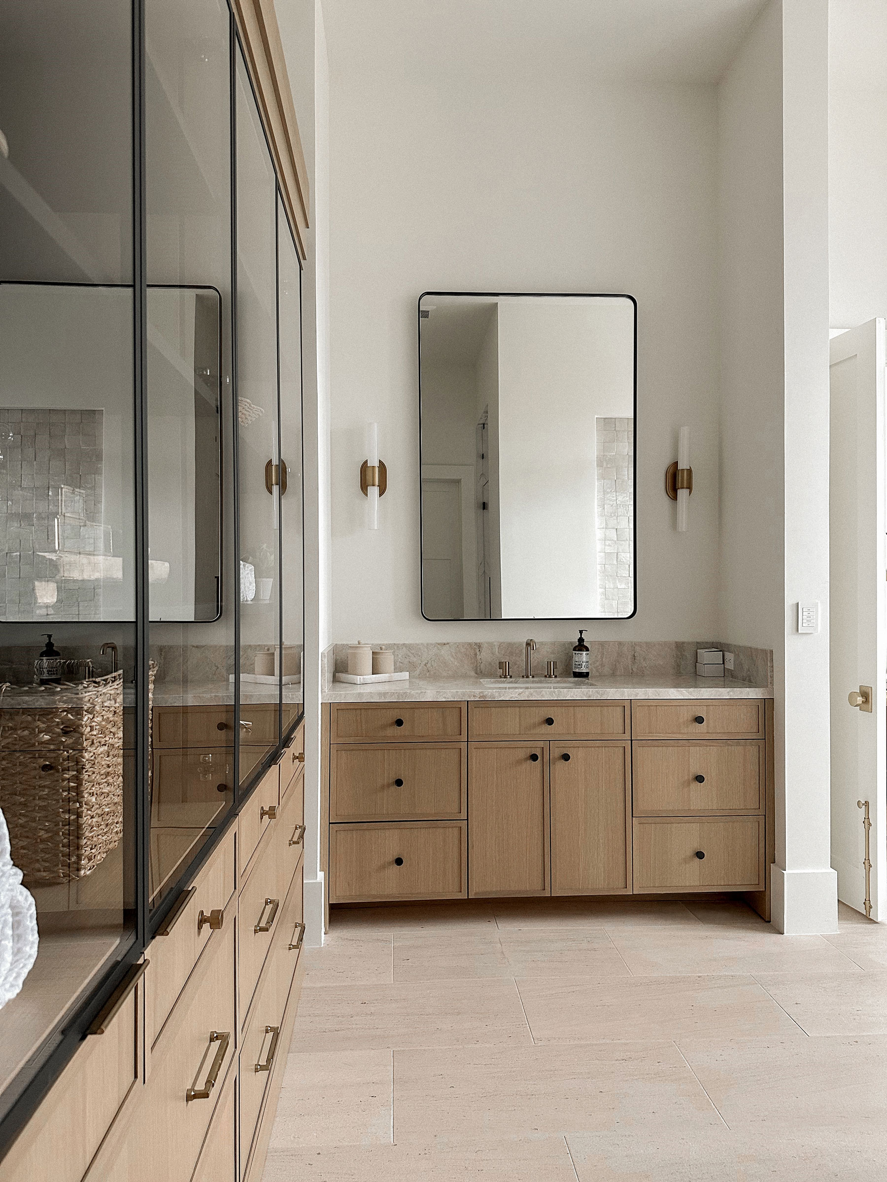 Aged Cedar Rift Cut White Oak Primary Bathroom