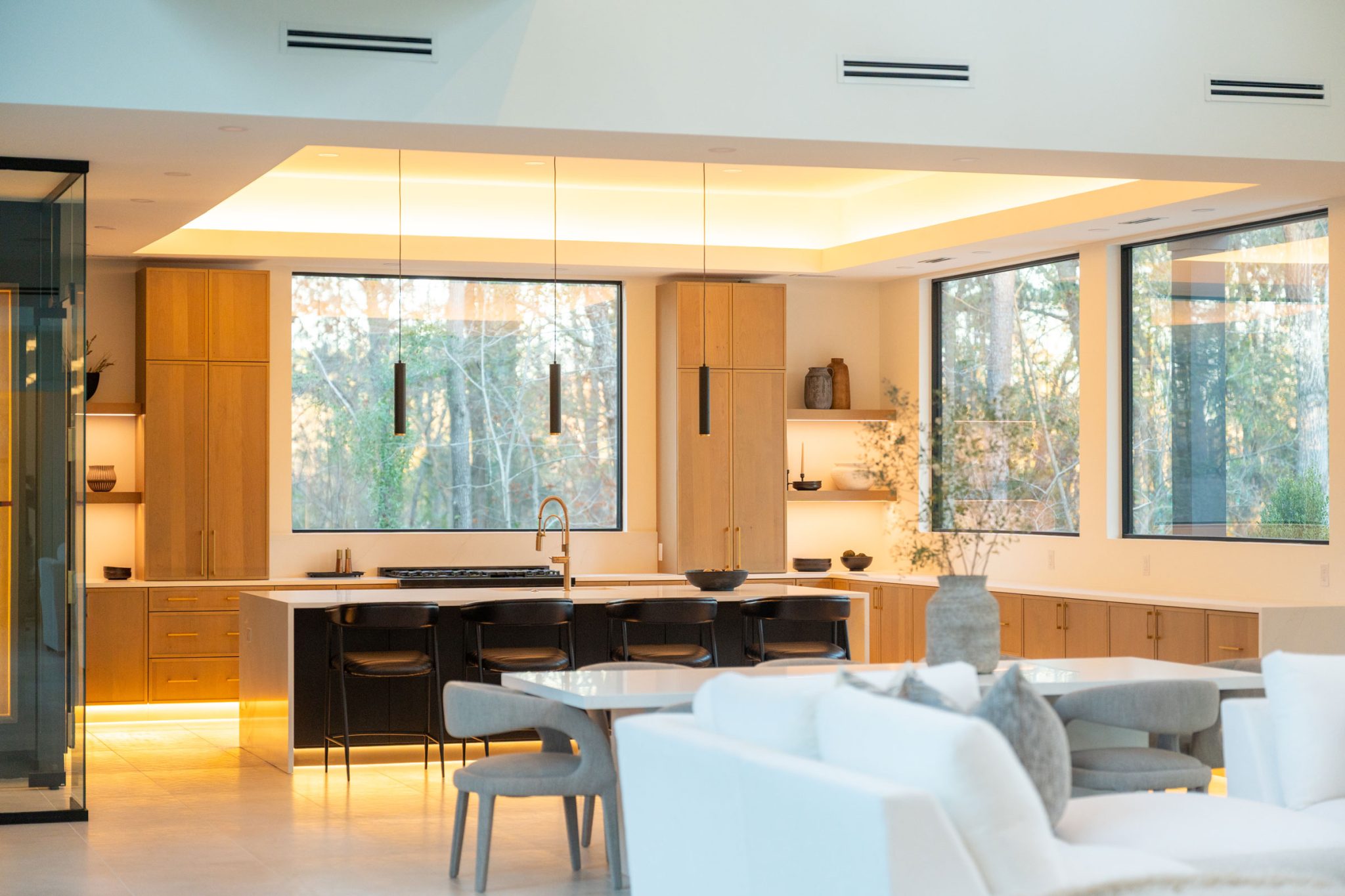 Alder Black Modern Kitchen