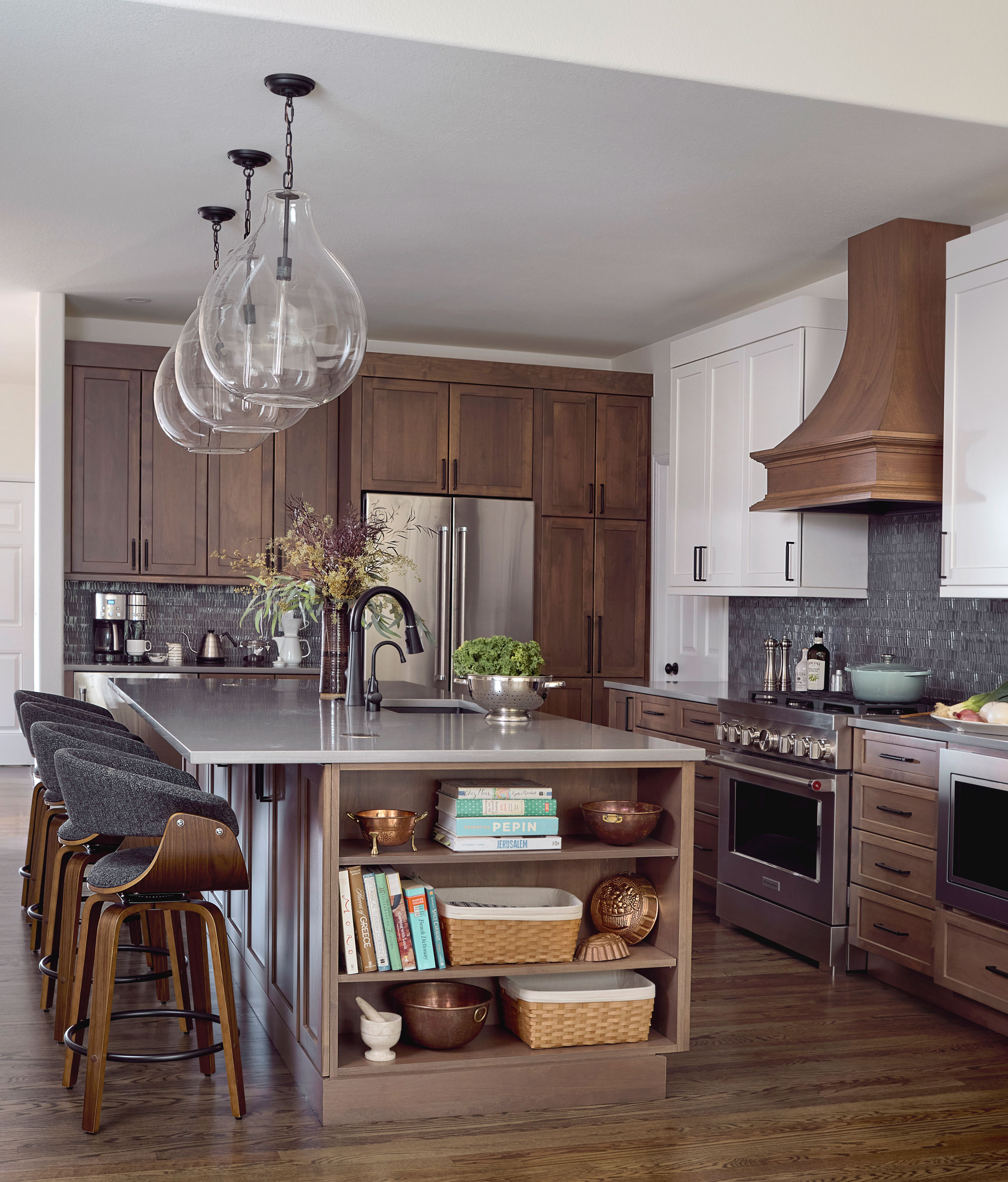 Alder White Transitional Kitchen