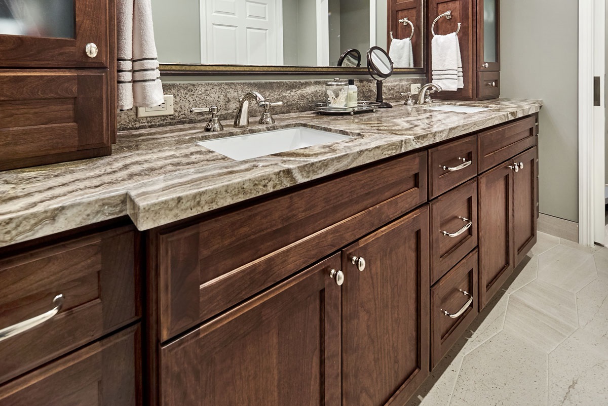 IZZA Cabinet_Bathroom_Midland_Java_4