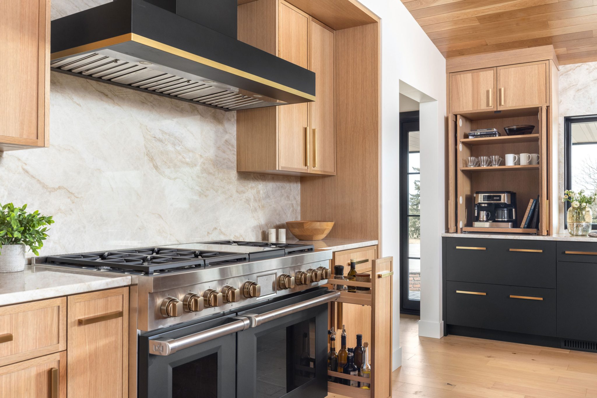 Black Rift Cut White Oak Kitchen
