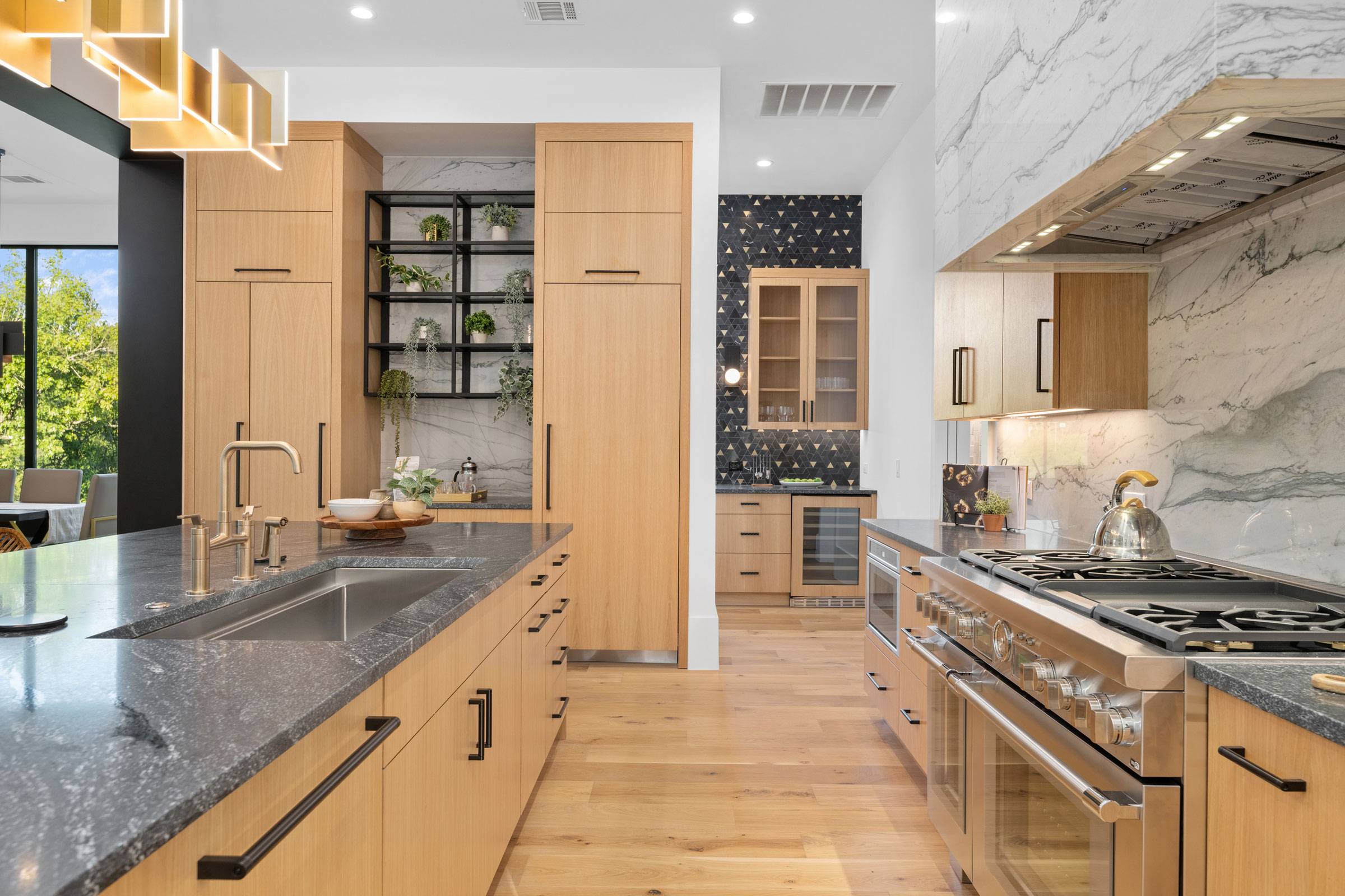 Casual Upscale Gourmet Kitchen
