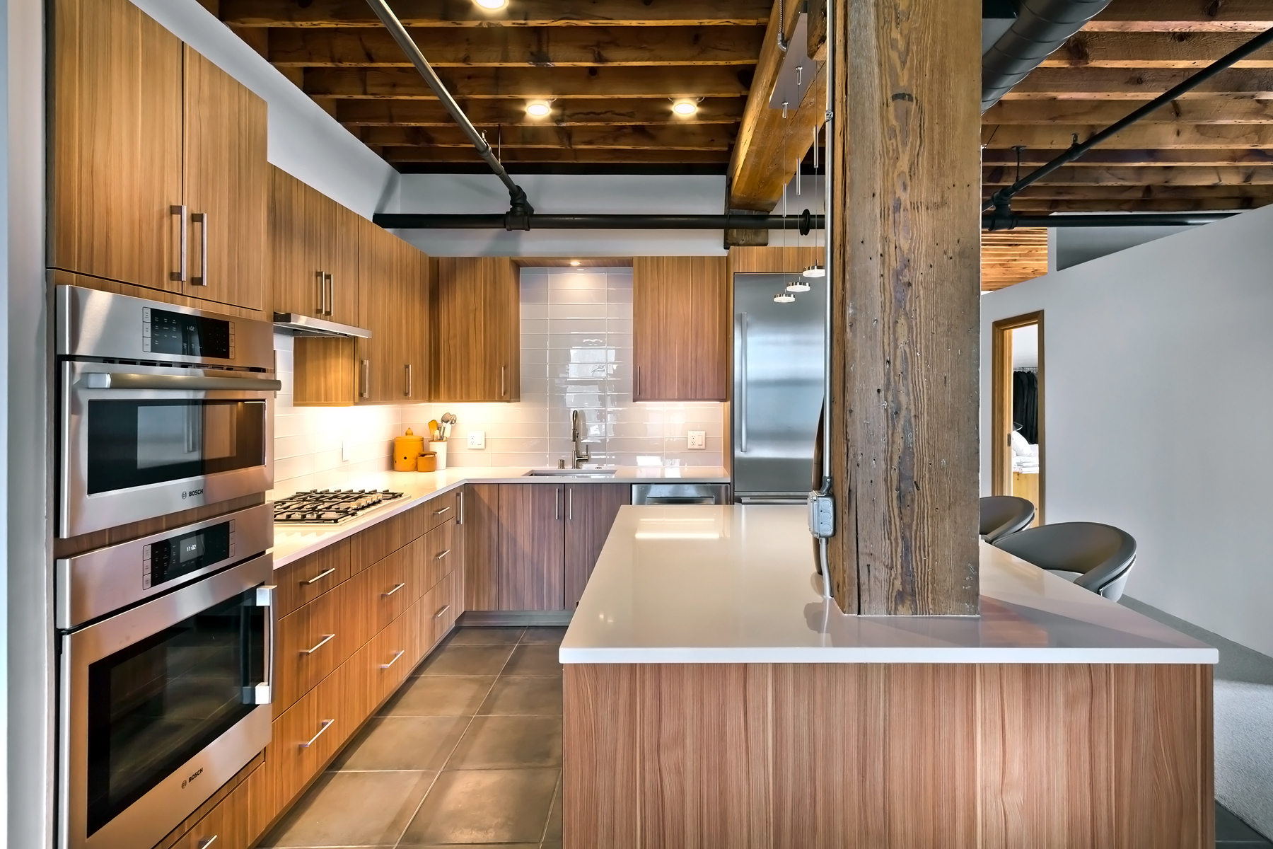 Contemporary Vertical Grain Kitchen Cabinets
