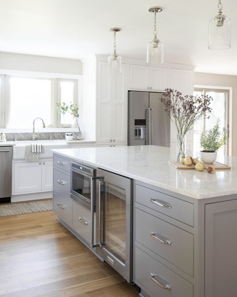 Designer White Eutopia