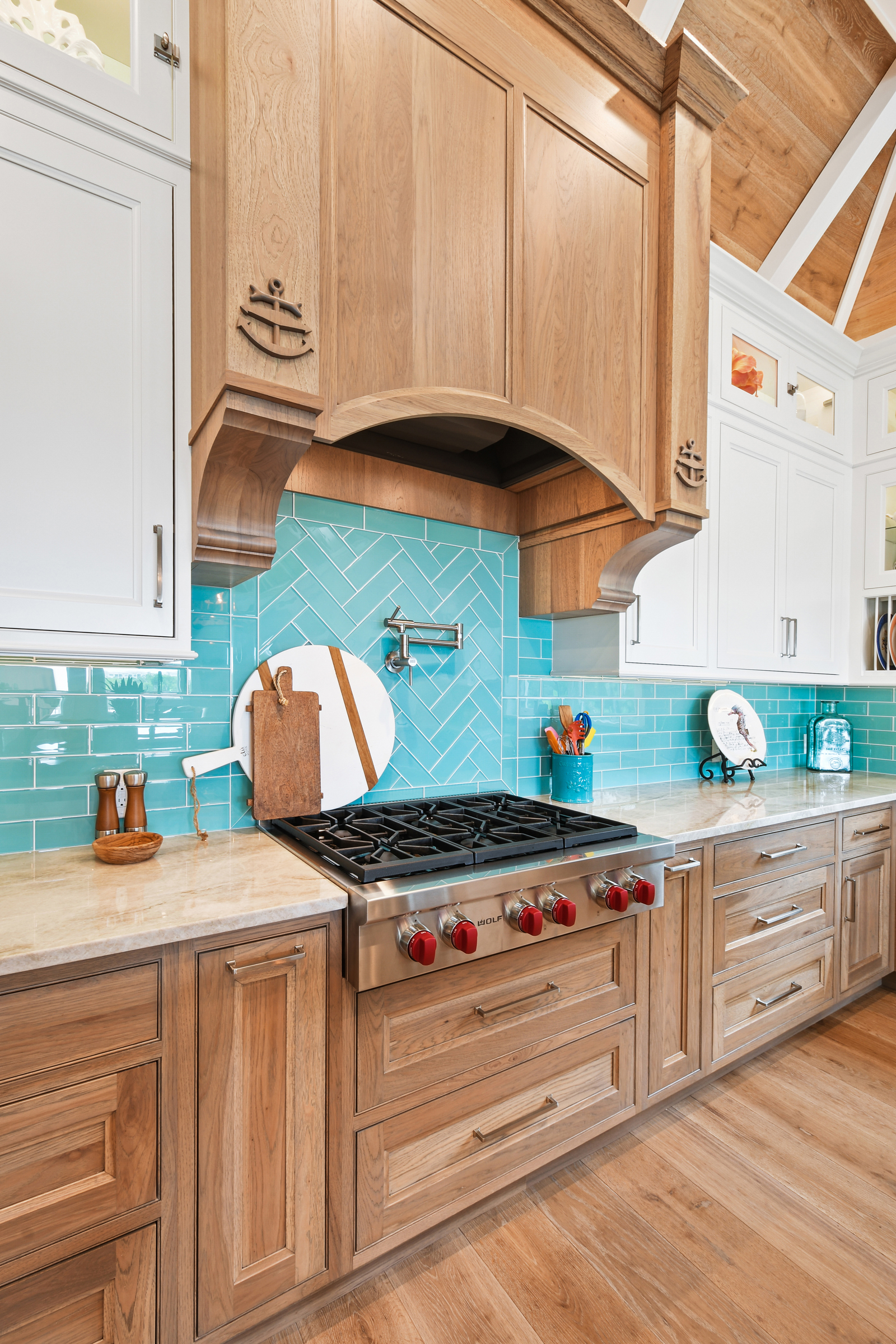 Driftwood Coastal Beach Kitchen
