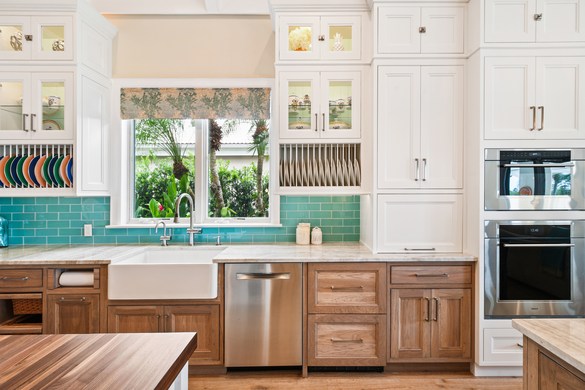 Driftwood Coastal Beach Kitchen