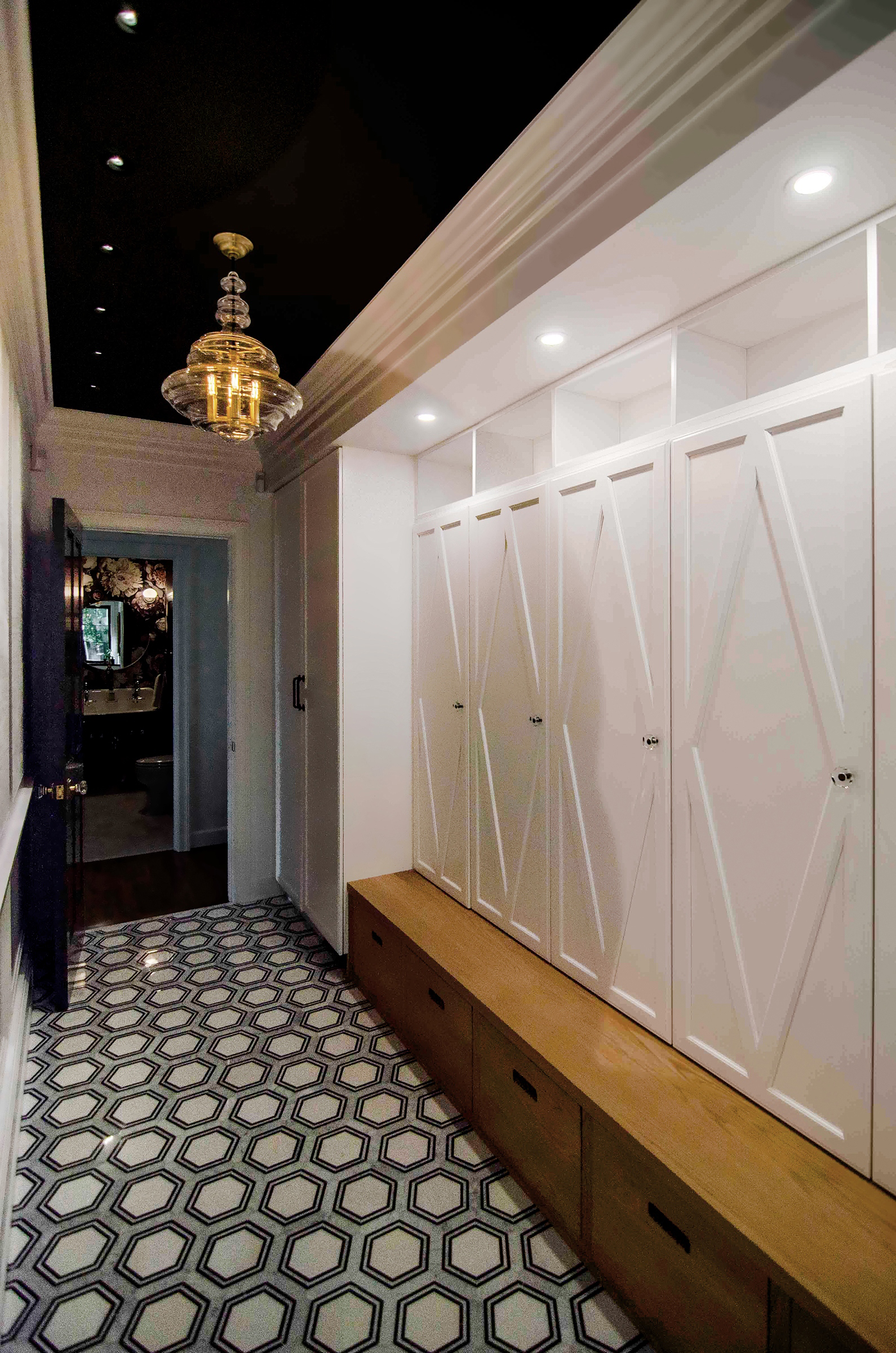 Elegant Family Mudroom