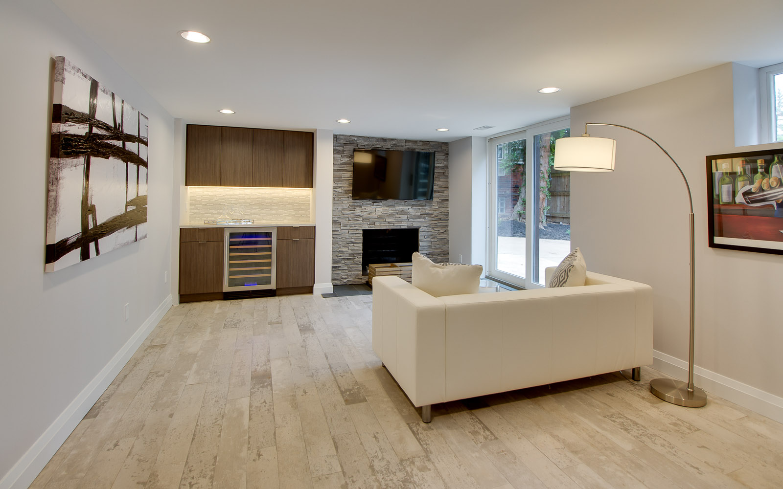 IZZA Cabinet_Other_Livingroom_Spokane_TakaseTeak_1