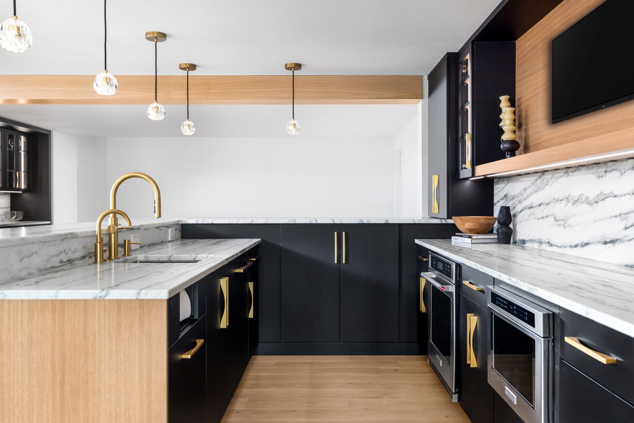 Matte Black Modern Bar