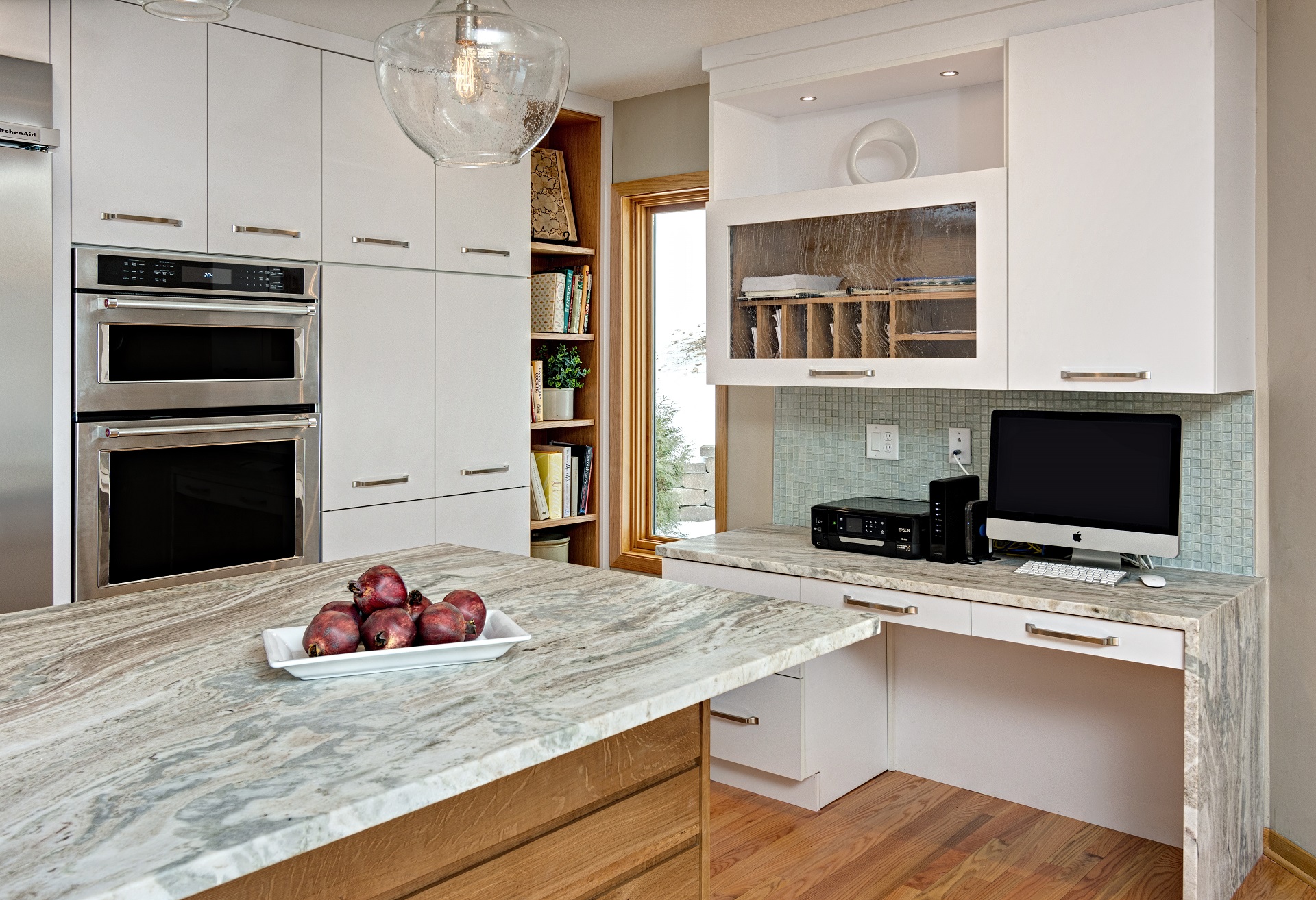 IZZA Cabinet_Kitchen_Lansdale_DesignerWhite_3