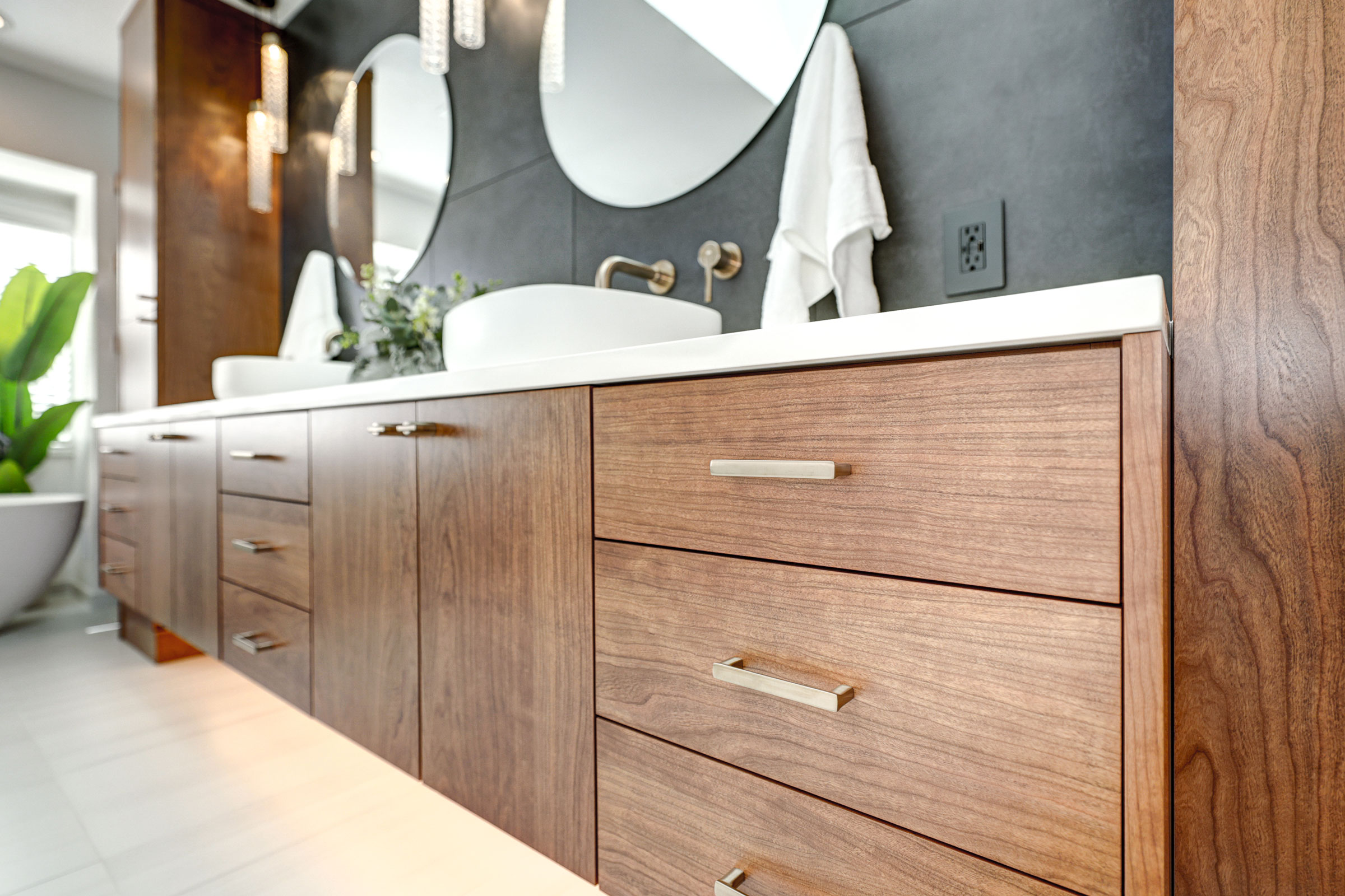 Modern Style Primary Bath
