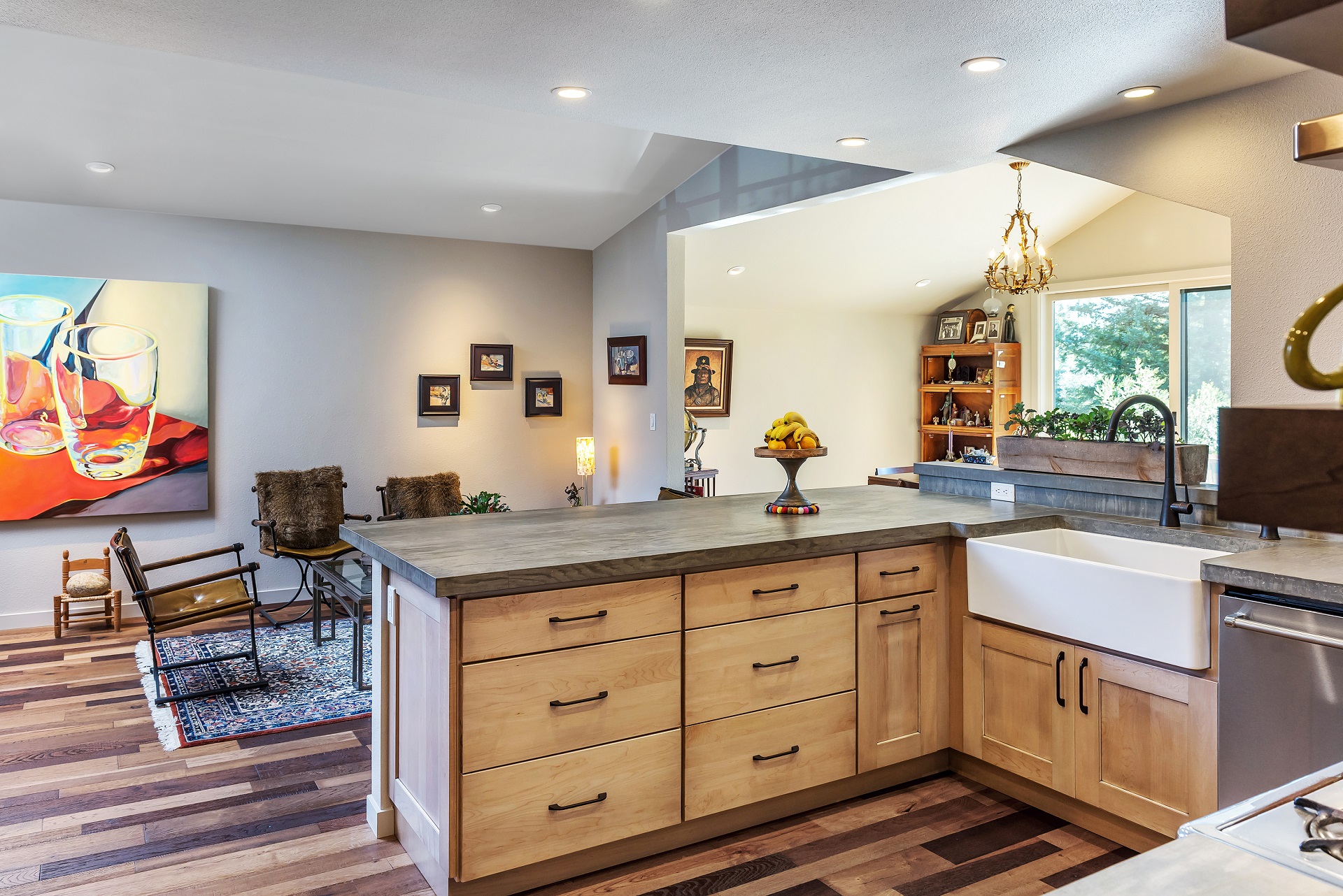 IZZA Cabinet_Kitchen_CustomDoor_SigNatural_4