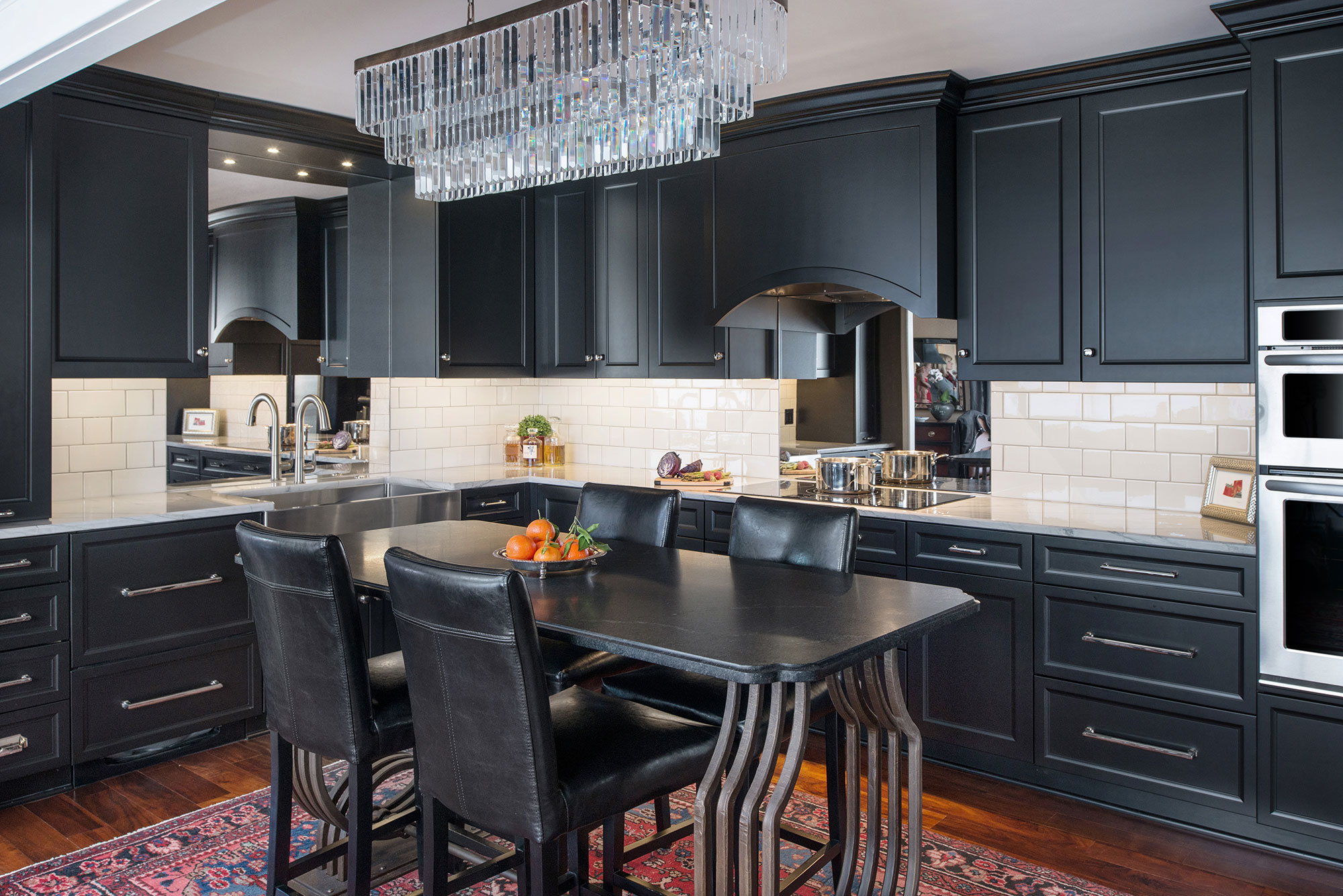 Painted Black Transitional Style Kitchen