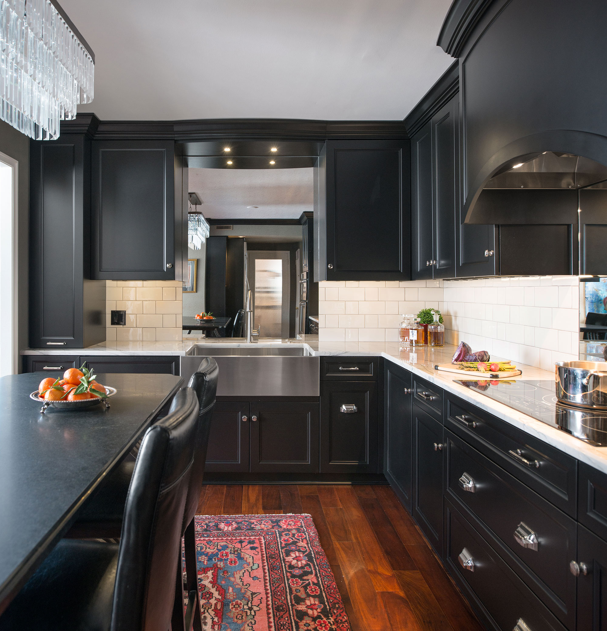 Painted Black Transitional Style Kitchen