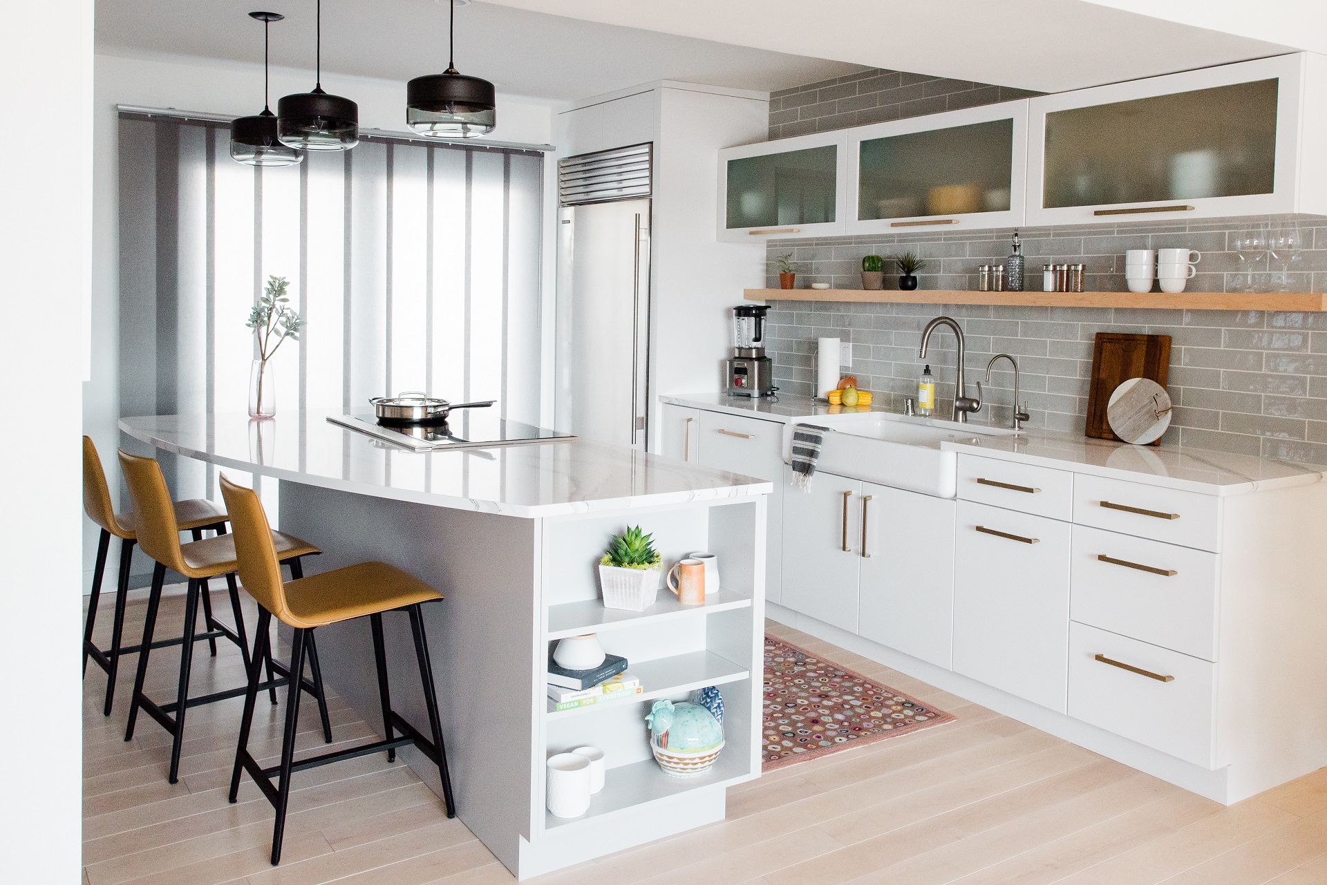 Simply White Terrace Kitchen