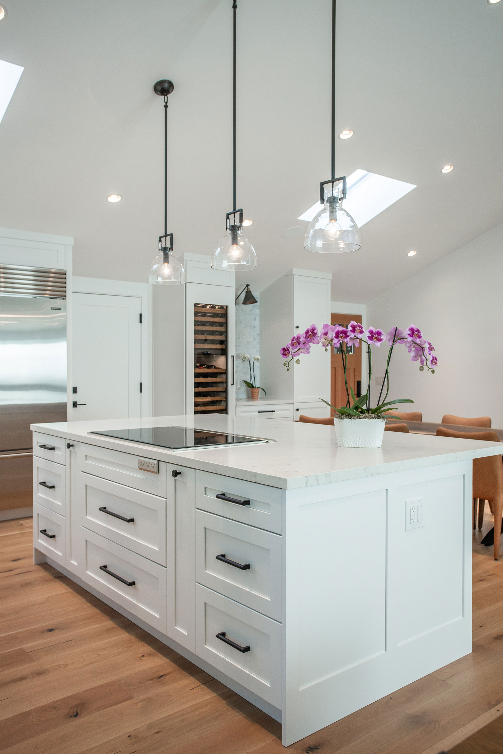Simply White Transitional Kitchen