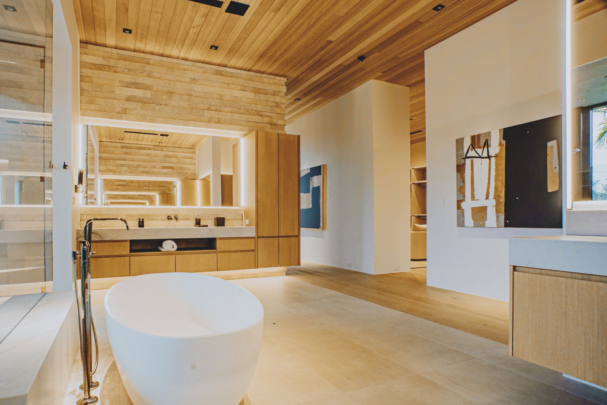 Springfield Aged Cedar Contemporary Bathroom