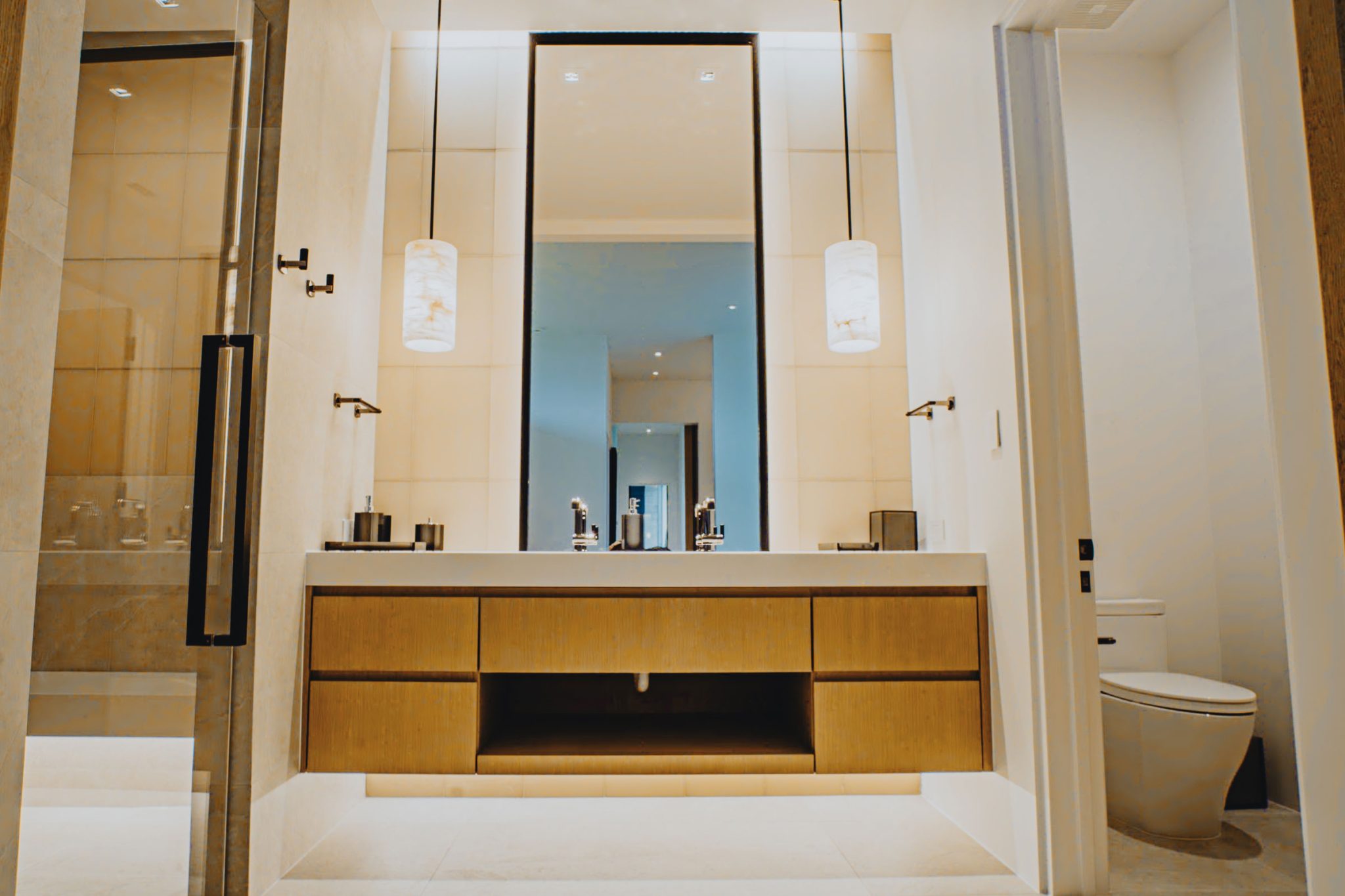 Springfield Aged Cedar Contemporary Bathroom