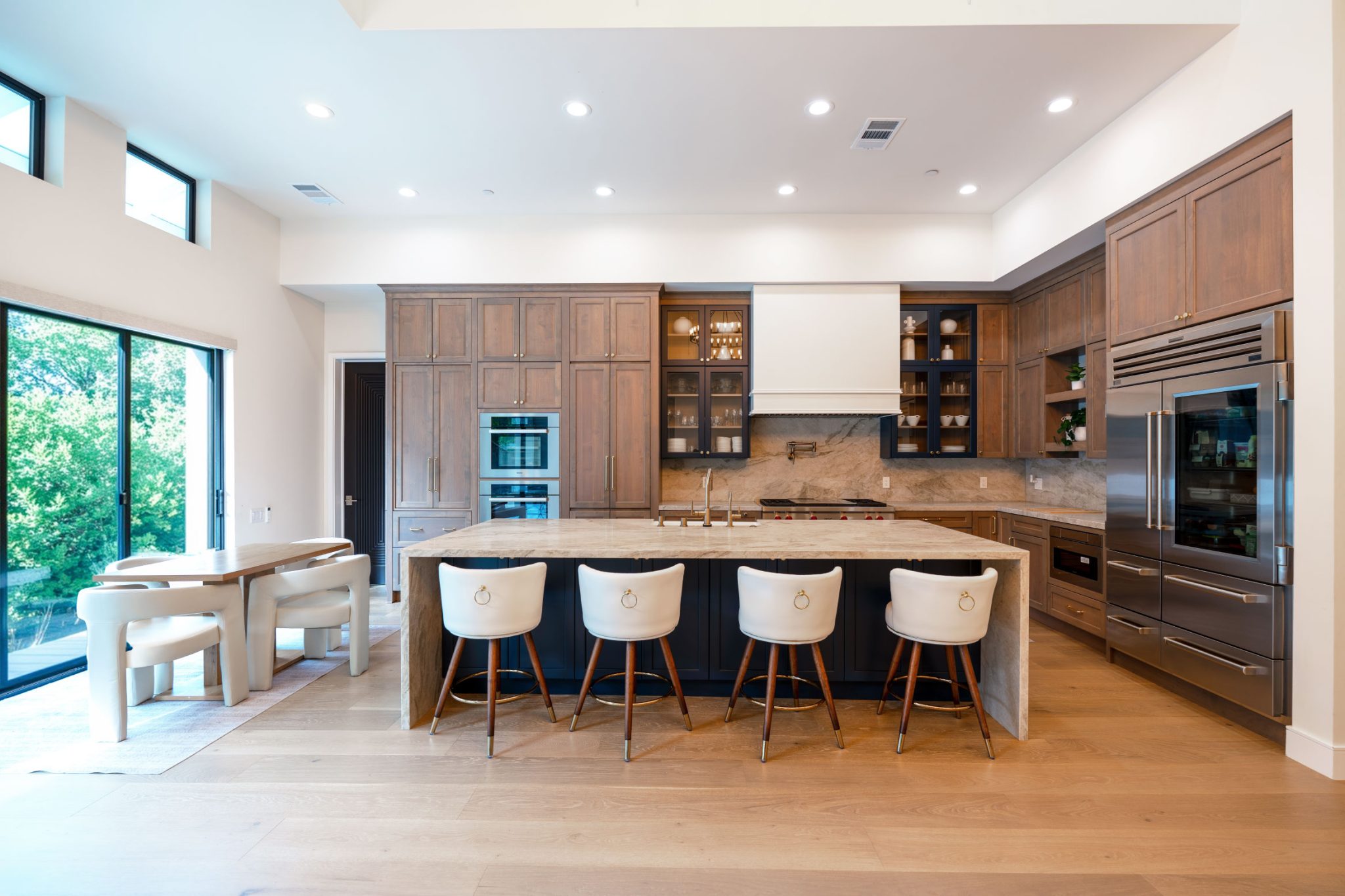 Timeless Luxury Kitchen