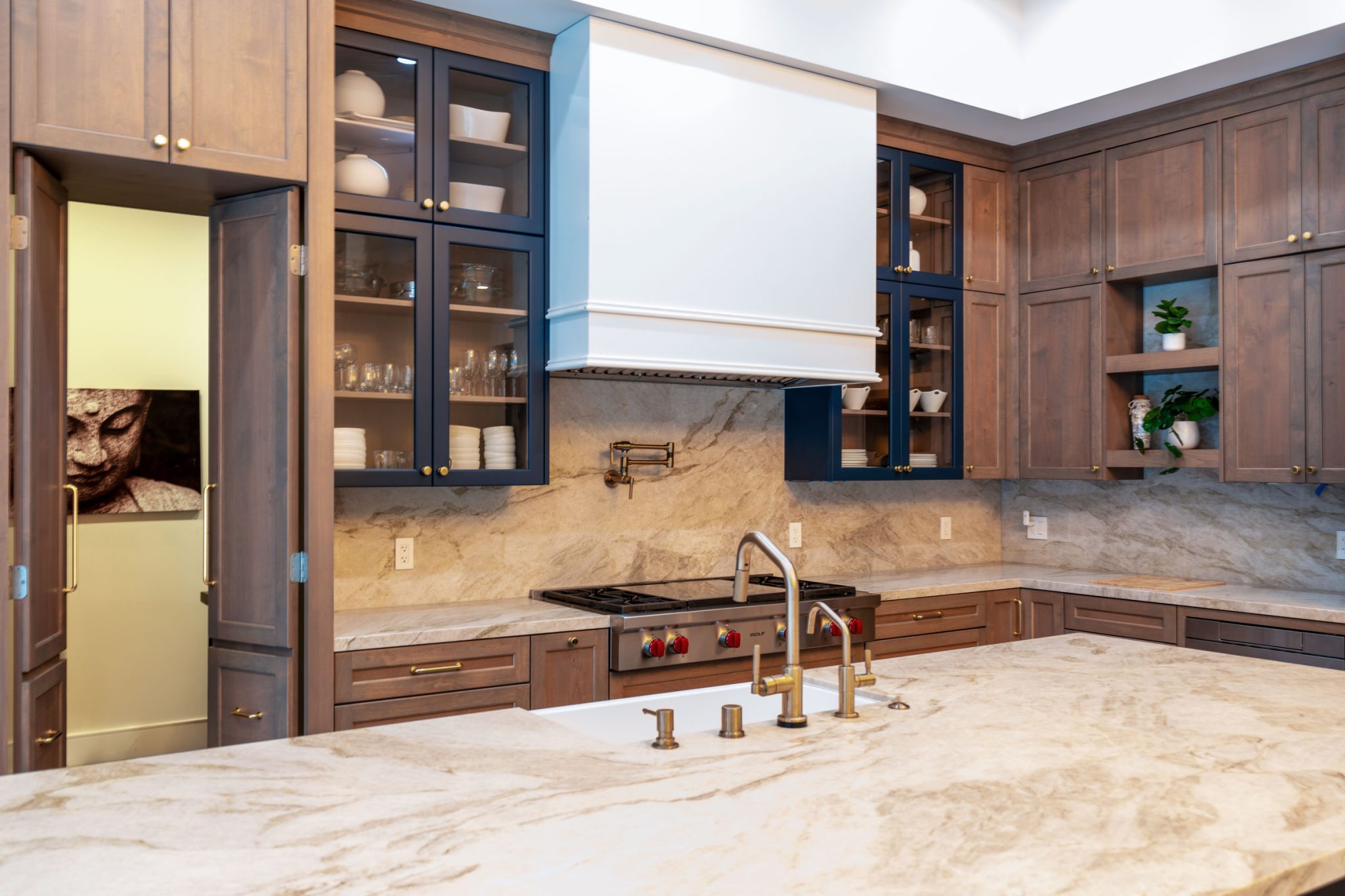 Timeless Luxury Kitchen