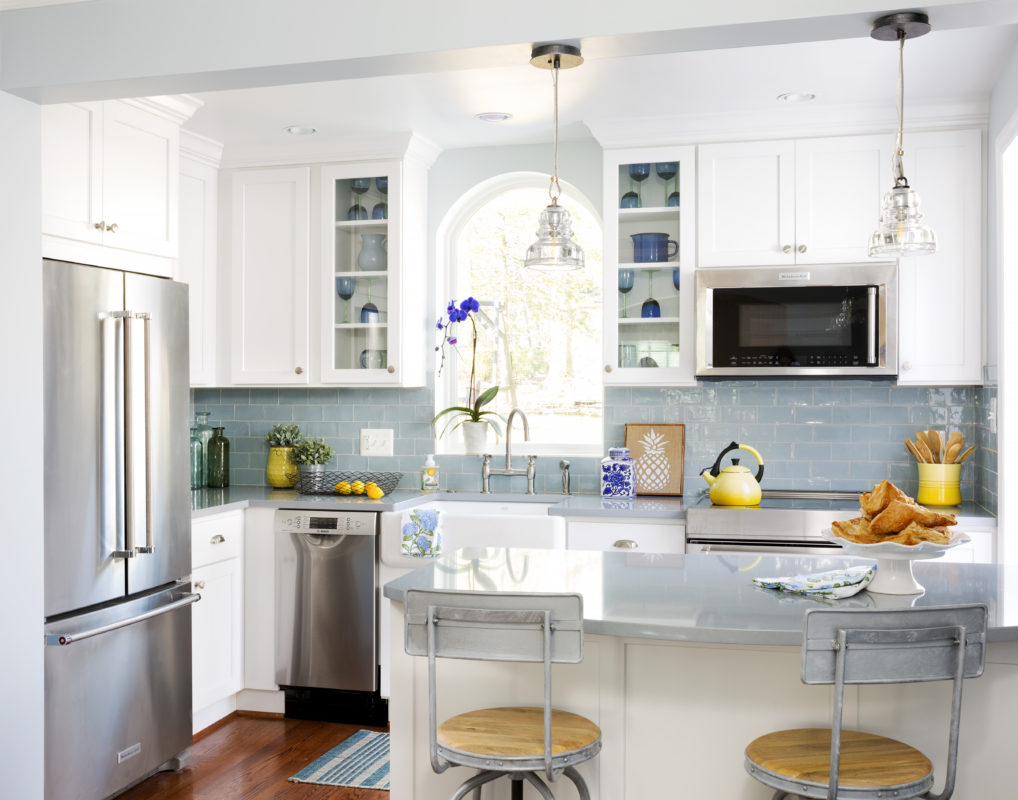 Tiny Simply White Kitchen