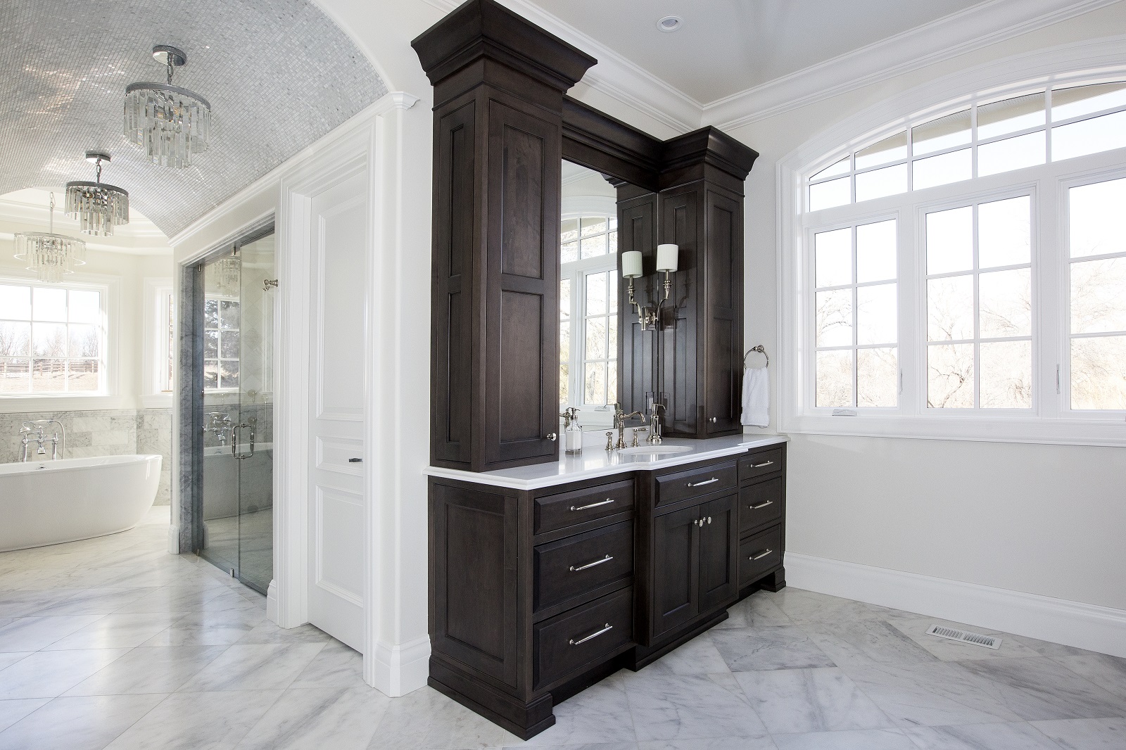 IZZA Cabinet_Bathroom_CustomDoor_Slate_3