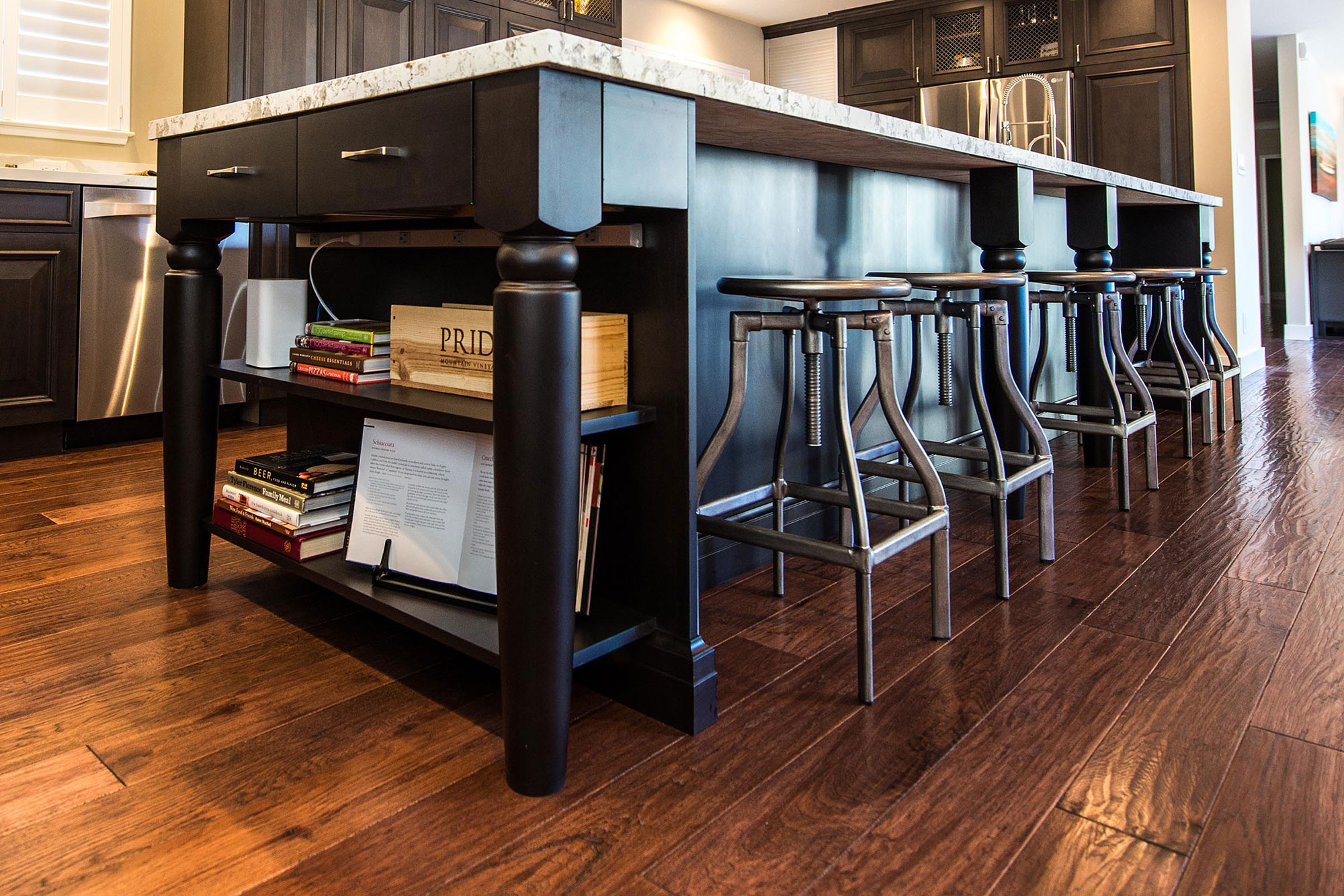 Transitional Kitchen with Dark Stained Alder and Large Island