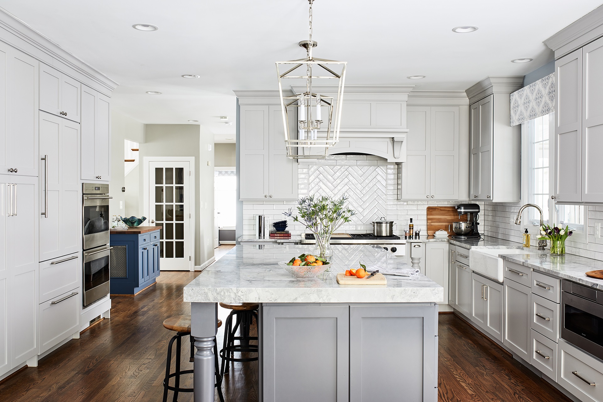 IZZA Cabinet_Kitchen_Regent_Overcast_Gravel_1