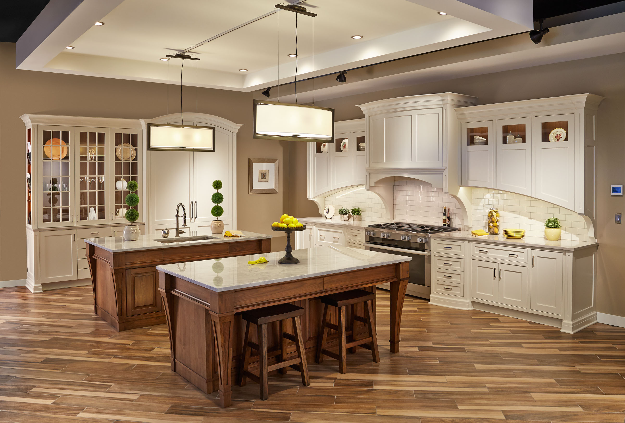 Transitional Luxury Bisque Walnut