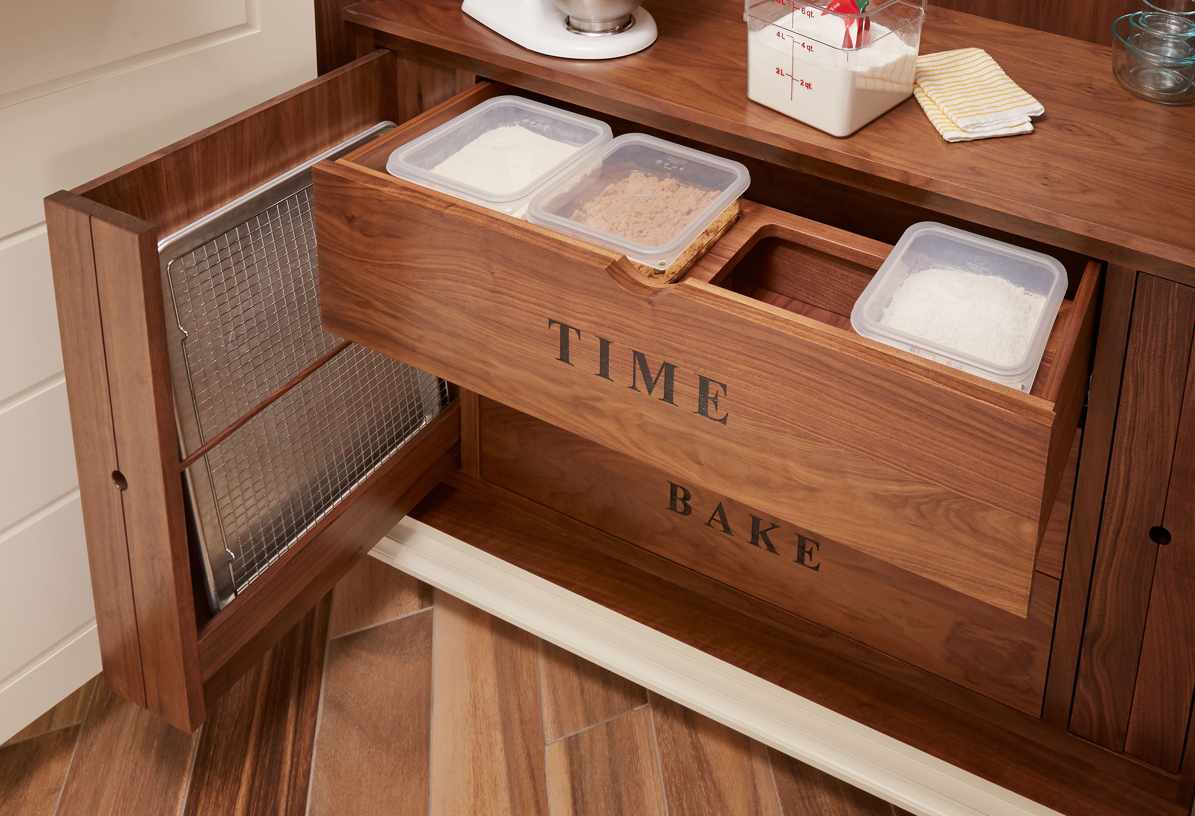 Transitional Luxury Bisque Walnut