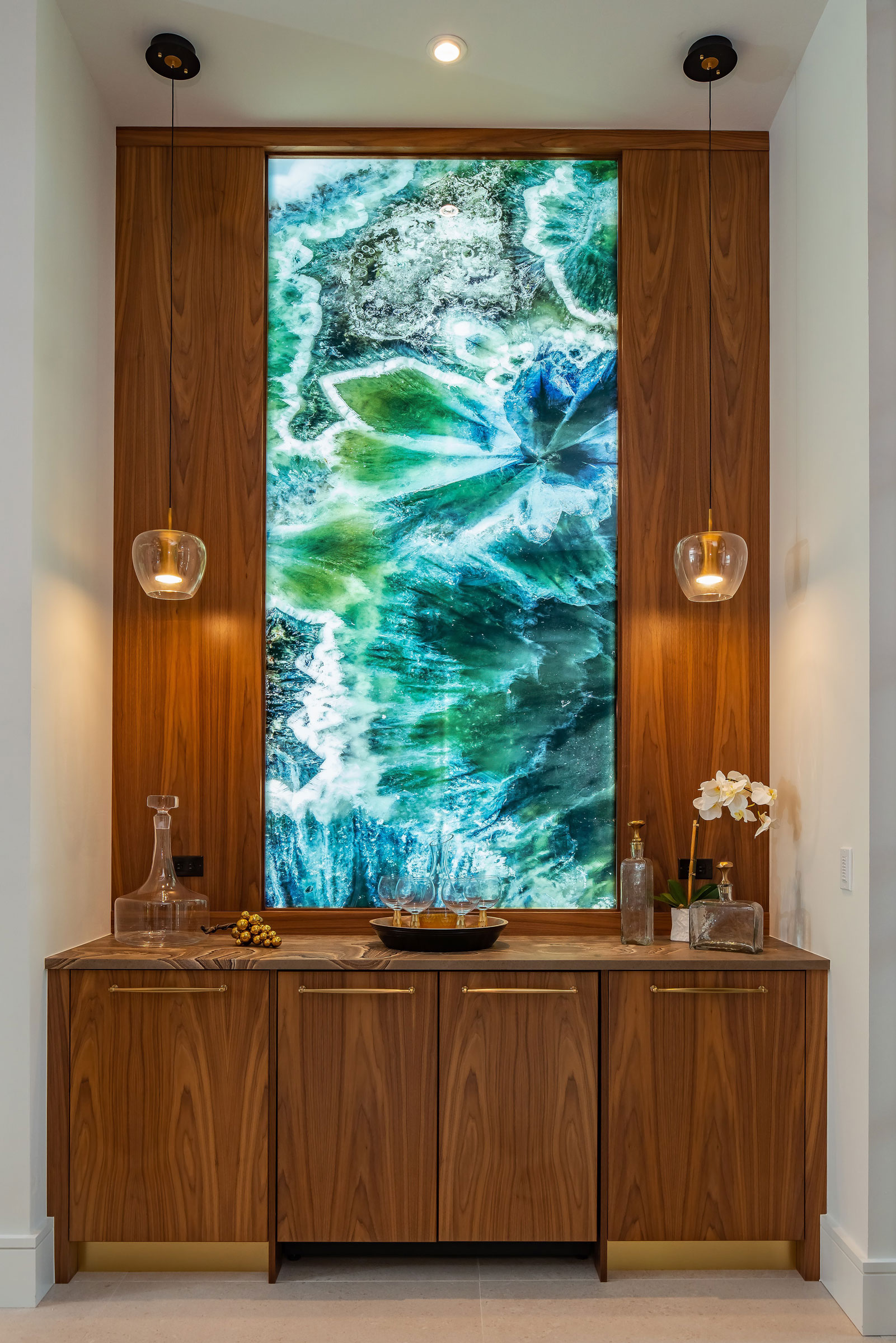 Tropical Modern Kitchen