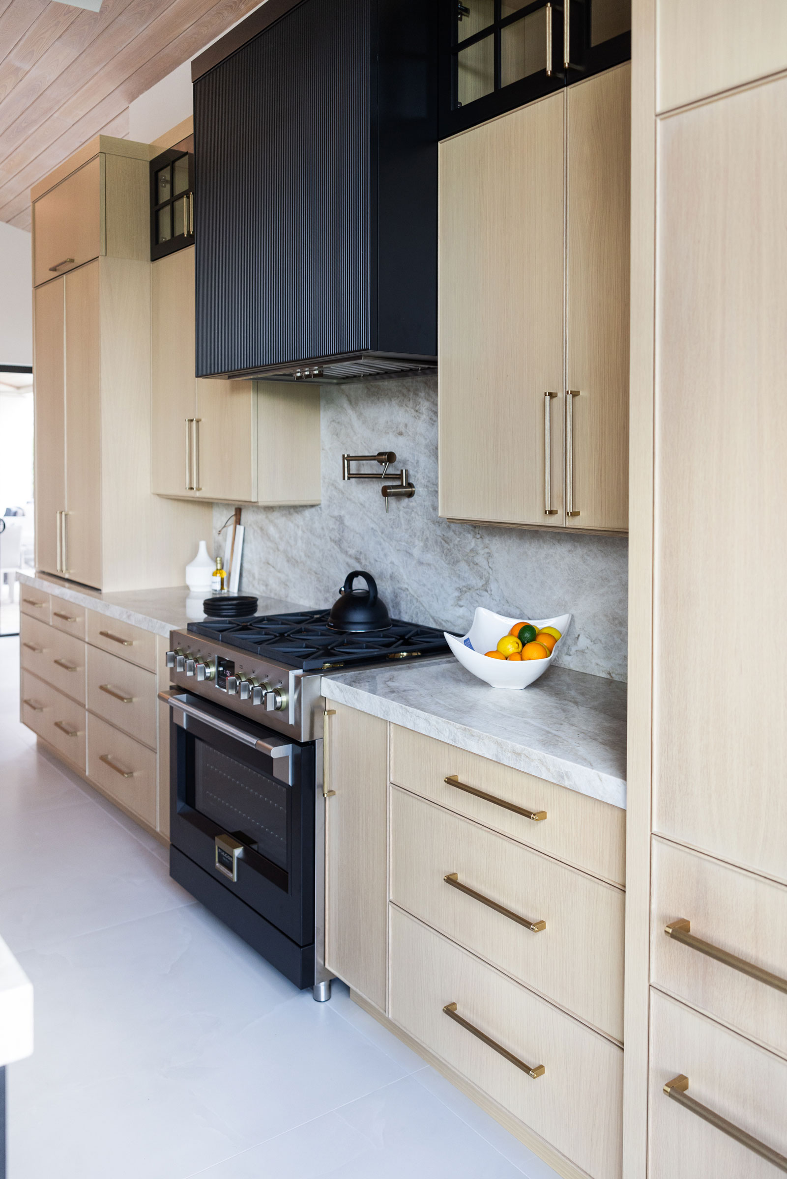 Two Tone Black Natural Modern Kitchen