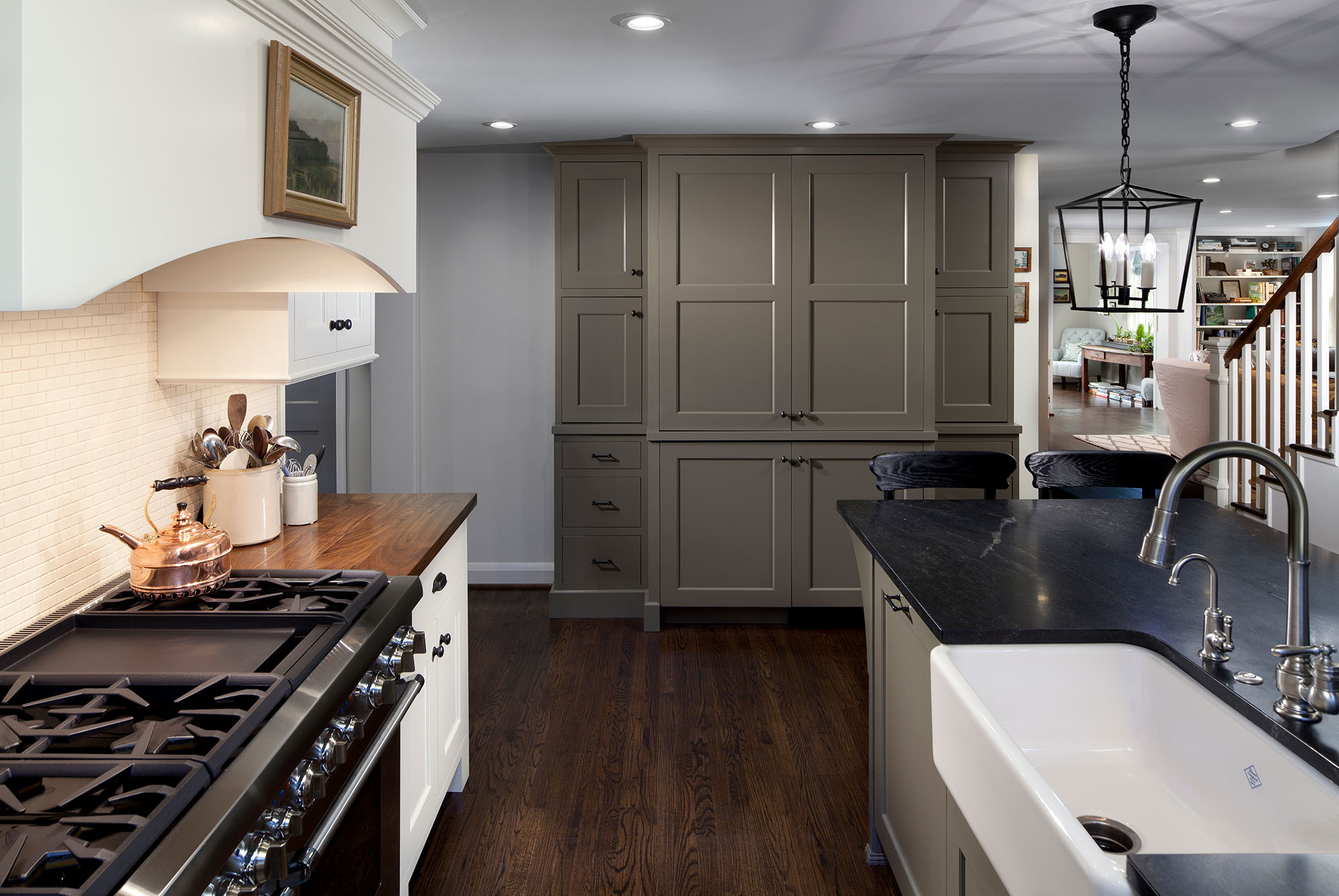 Two Tone Painted Shaker Kitchen