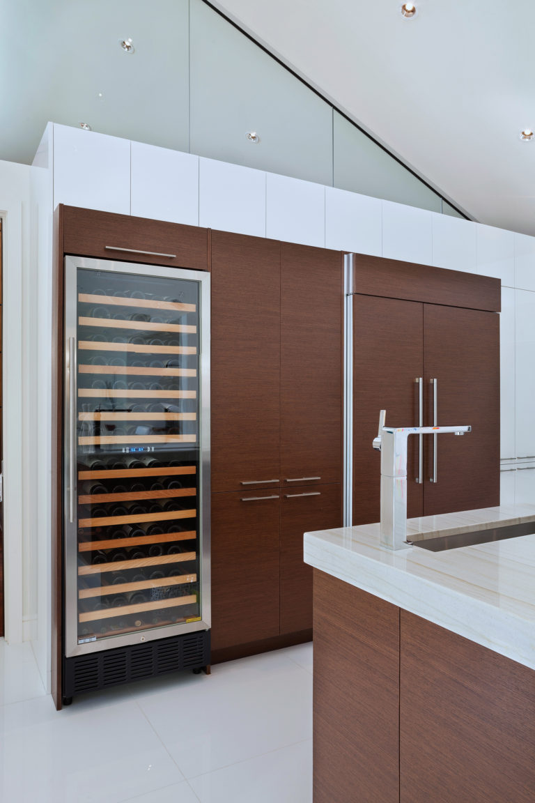 Two-Toned Modern Kitchen Cabinets