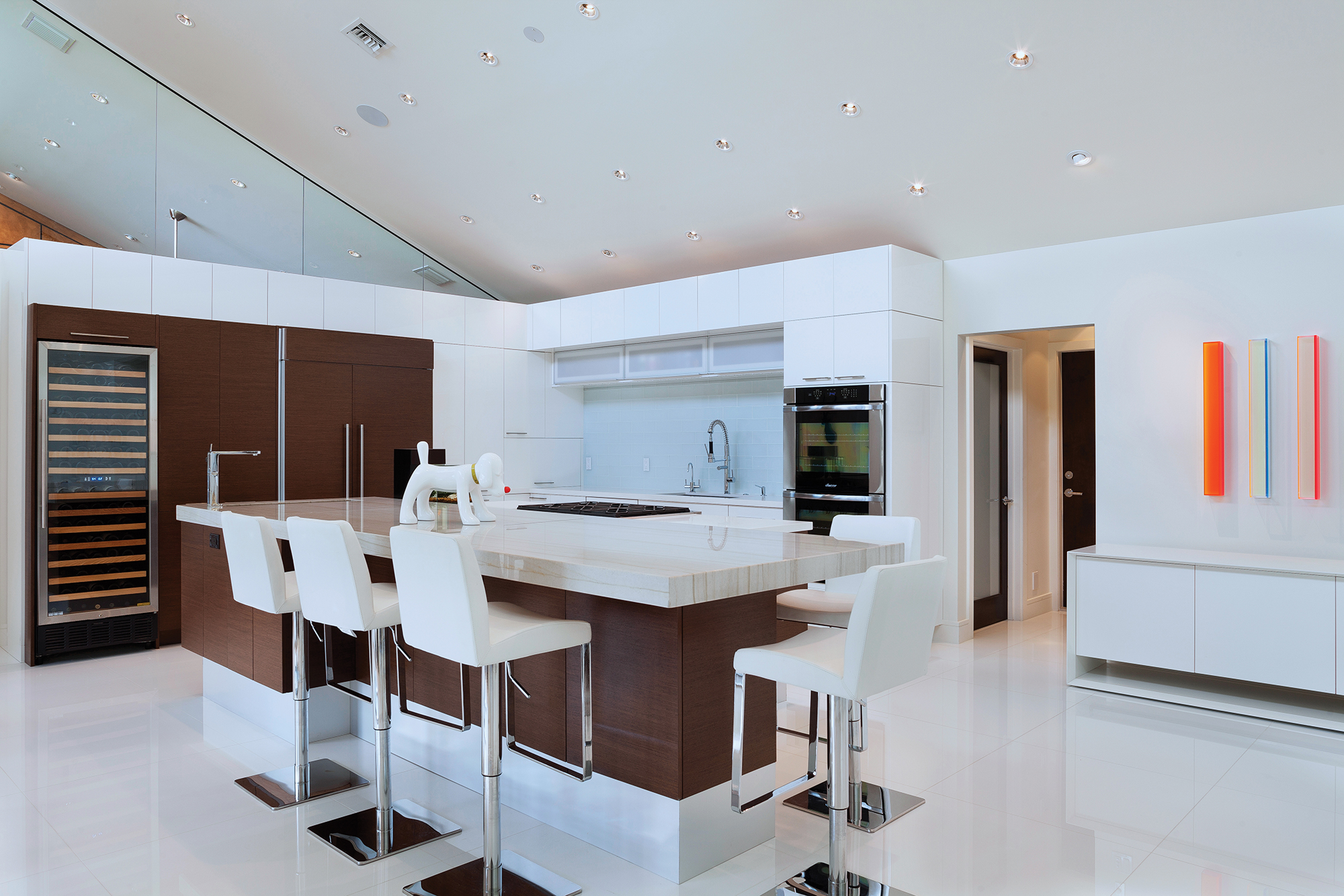 Two-Toned Modern Kitchen Cabinets