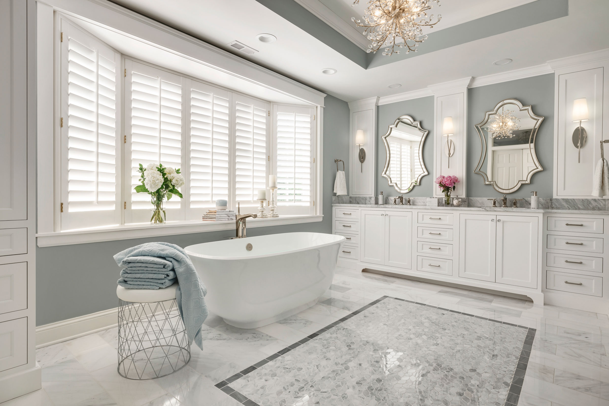Upscale Luxurious Primary Bathroom
