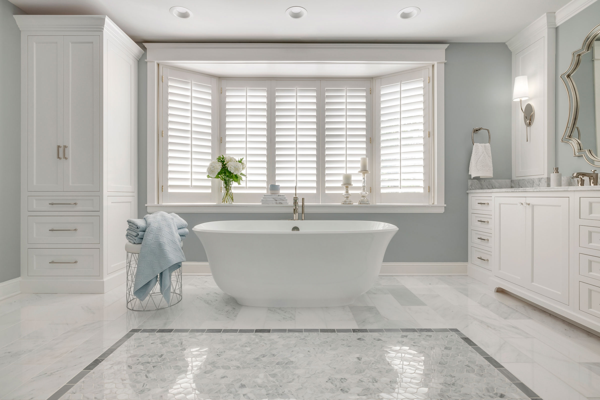 Upscale Luxurious Primary Bathroom