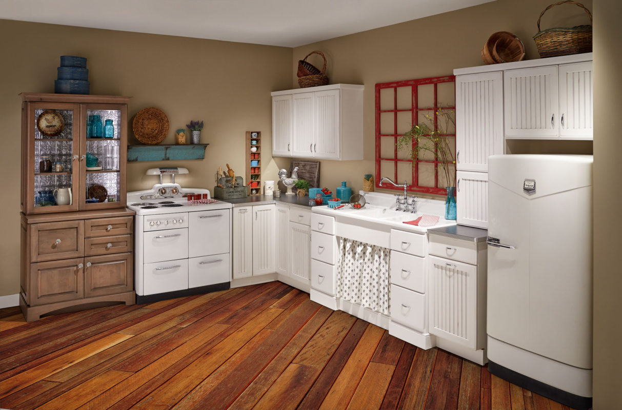 1947 Farmhouse Kitchen