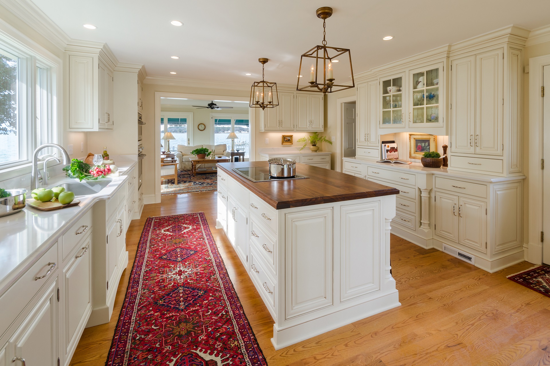 IZZA Cabinet_Kitchen_Kensington_Bisque_2