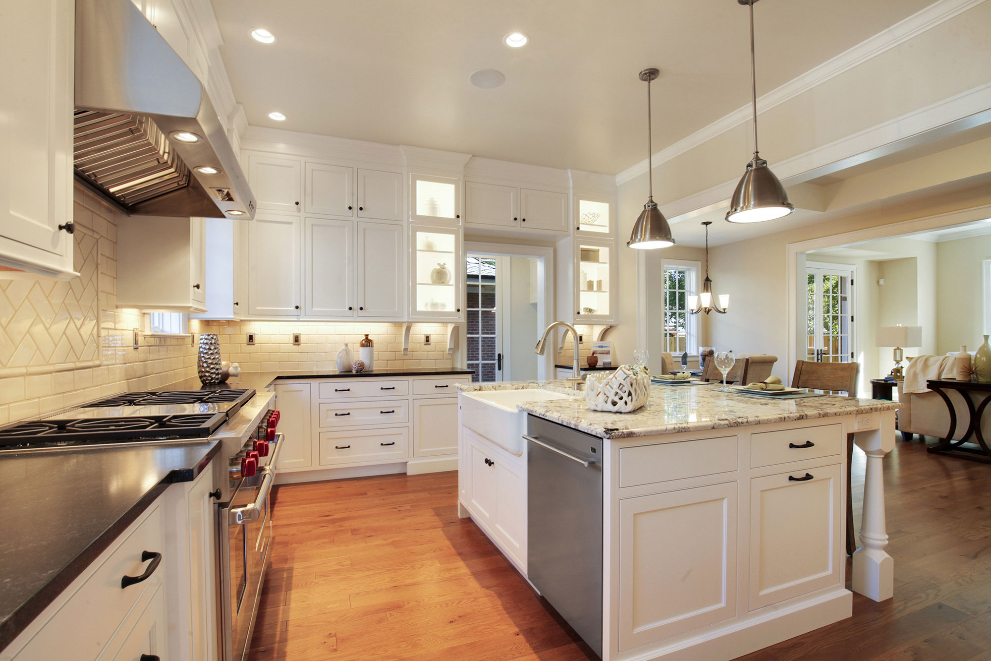 White Shaker Style Farmhouse Kitchen