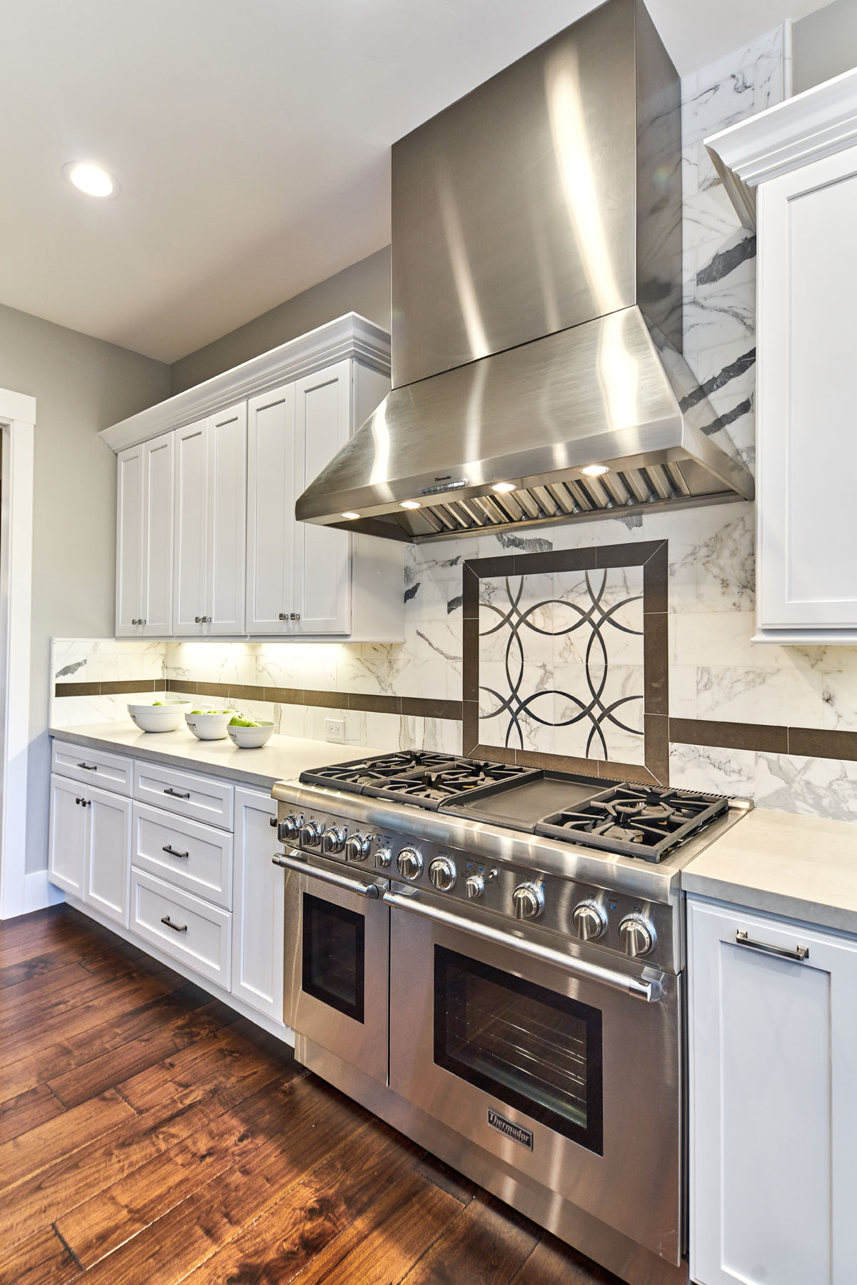 White Traditional Kitchen with Woodland Island